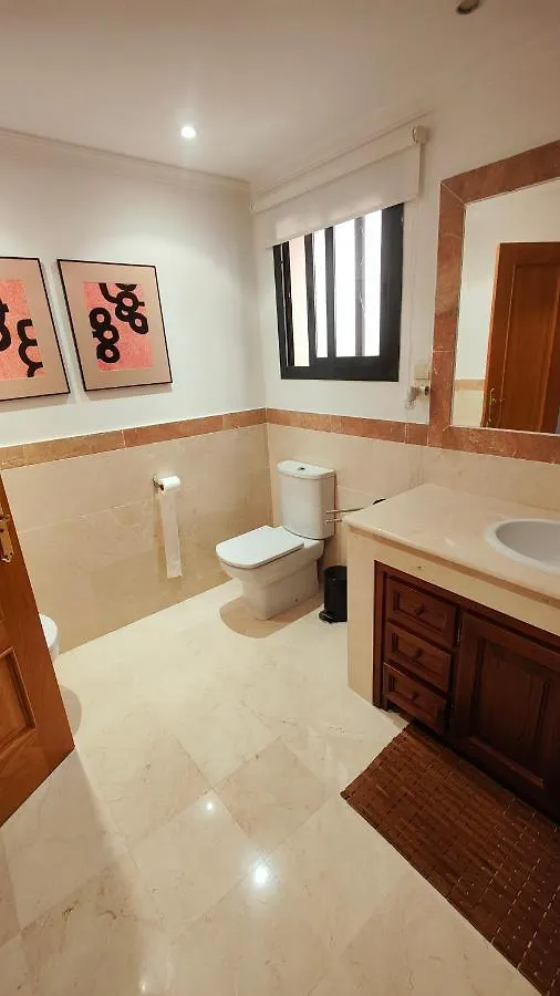 Estancia De Lujo En Marbella 아파트